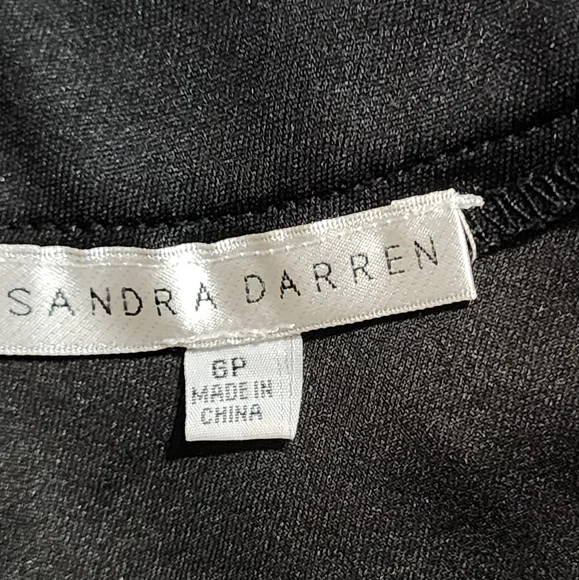 NWOT ... Sandra Darren Black Stripe Shortsleeve Dress ๐ - Picture 8 of 8